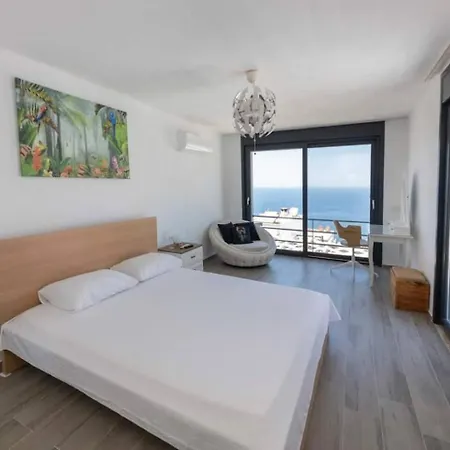 3br-villa With Private Pool, Bbq, Sea View-bodrum Yalikavak فيلة بودروم