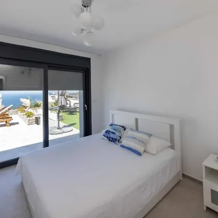 3br-villa With Private Pool, Bbq, Sea View-bodrum Yalikavak Villa